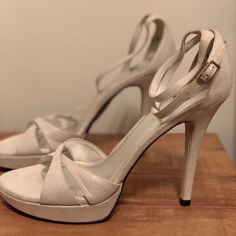 Stuart Weitzman NEW Stilettos
